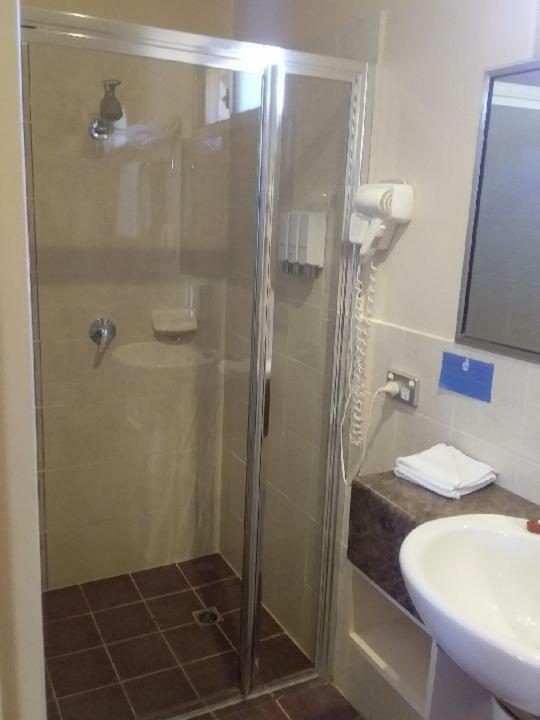 Desert Sand Motor Inn Broken Hill Buitenkant foto